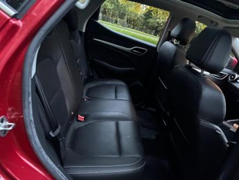 MG MG ZS 44.5kWh Exclusive Auto 5dr