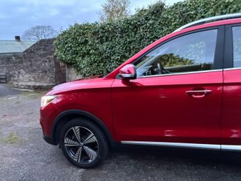 MG MG ZS 44.5kWh Exclusive Auto 5dr