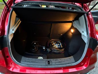 MG MG ZS 44.5kWh Exclusive Auto 5dr