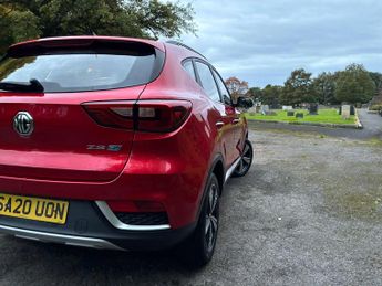 MG MG ZS 44.5kWh Exclusive Auto 5dr