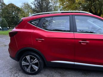 MG MG ZS 44.5kWh Exclusive Auto 5dr