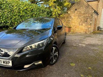Nissan Leaf 40kWh N-Connecta Auto 5dr
