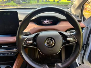 Skoda Enyaq iV 62kWh 60 Auto 5dr (DC120kW)