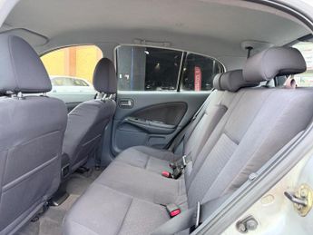 Nissan Almera 1.5 SE 5dr