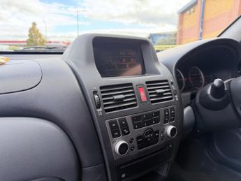 Nissan Almera 1.5 SE 5dr