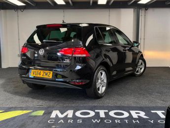 Volkswagen Golf 1.6 TDI BlueMotion Tech SE DSG Euro 5 (s/s) 5dr