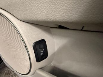 Mercedes-Benz C Class 2.1 C200 CDI BlueEfficiency Elegance Auto Euro 5 5dr