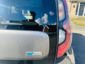 Kia Soul 27kWh EV Auto 5dr