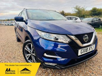 Nissan Qashqai 1.2 DIG-T N-Connecta XTRON Euro 6 (s/s) 5dr