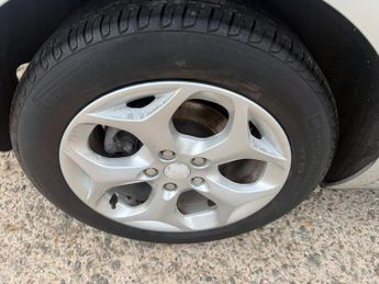 Ford C-Max 1.8 16v Zetec 5dr