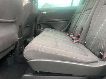 Vauxhall Zafira Tourer 2.0 CDTi SRi MPV 5dr Diesel Manual Euro 5 (165 ps)