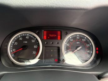 Renault Clio 1.2 Campus Sport 3dr