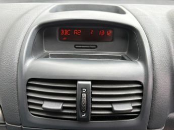 Renault Clio 1.2 Campus Sport 3dr
