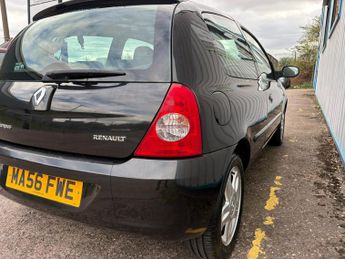 Renault Clio 1.2 Campus Sport 3dr