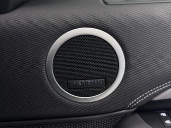 Land Rover Discovery 3.0 D300 MHEV Dynamic HSE SUV 5dr Diesel Auto 4WD Euro 6 (s/s) (