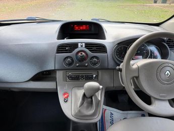 Renault Kangoo 1.6 16V Expression MPV 5dr Petrol Auto Euro 4 (AC) (105 ps)