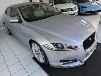 Jaguar XF 3.0d S V6 Portfolio Auto Euro 5 (s/s) 4dr