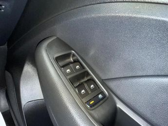 MG MG ZS 44.5kWh Exclusive Auto 5dr