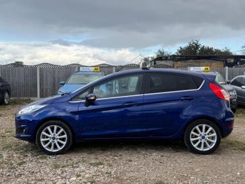 Ford Fiesta 1.0T EcoBoost Titanium Powershift Euro 6 5dr