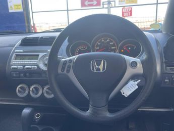Honda Jazz 1.4 i-DSI SE CVT-7 5dr