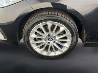 BMW 1 Series 1.5 118i SE (LCP) Hatchback 5dr Petrol DCT Euro 6 (s/s) (136 ps)