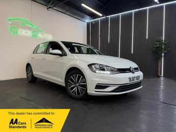 Volkswagen Golf TDi 1.6 TDI SE Nav Euro 6 (s/s) 5dr