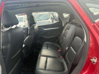 MG MG ZS 44.5kWh Exclusive Auto 5dr