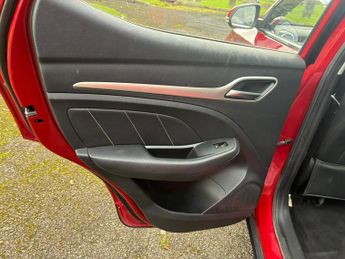 MG MG ZS 44.5kWh Exclusive Auto 5dr