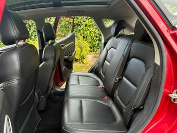 MG MG ZS 44.5kWh Exclusive Auto 5dr