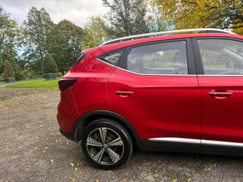 MG MG ZS 44.5kWh Exclusive Auto 5dr