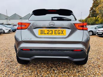 Nissan Juke 1.0 DIG-T N-Connecta DCT Auto Euro 6 (s/s) 5dr