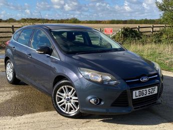 Ford Focus 1.0T EcoBoost Titanium Euro 5 (s/s) 5dr