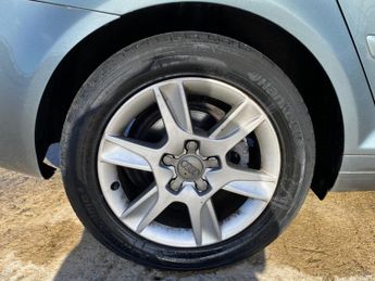 Audi A3 1.6 TDI SE Sportback S Tronic Euro 5 (s/s) 5dr