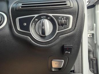 Mercedes-Benz C Class 2.0 C200 SE G-Tronic+ Euro 6 (s/s) 4dr