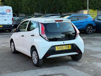 Toyota AYGO 1.0 VVT-i x Euro 5 5dr Euro 5