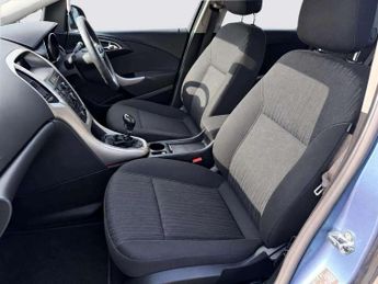 Vauxhall Astra 1.4 16v Exclusiv Euro 5 5dr
