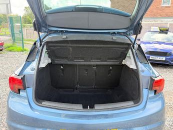 Vauxhall Astra 1.6 CDTi BiTurbo Elite Nav Euro 6 (s/s) 5dr