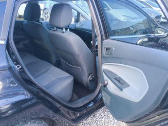 Ford Fiesta 1.4 Titanium 5dr