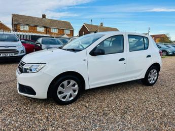 Dacia Sandero 1.0 SCe Essential Euro 6 5dr