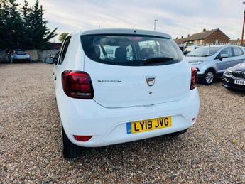 Dacia Sandero 1.0 SCe Essential Euro 6 5dr