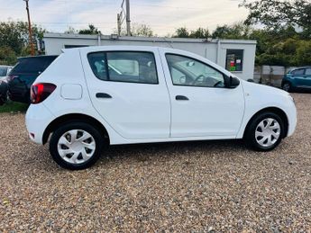 Dacia Sandero 1.0 SCe Essential Euro 6 5dr