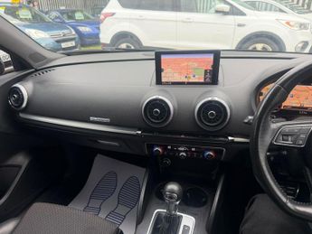 Audi A3 2.0 TDI S line S Tronic quattro Euro 6 (s/s) 4dr