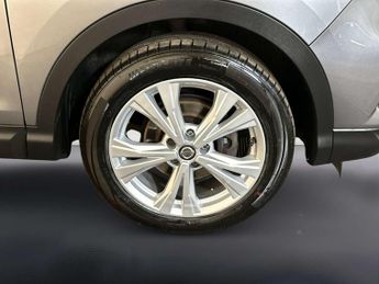 Nissan Qashqai 1.3 DIG-T N-Connecta SUV 5dr Petrol DCT Auto Euro 6 (s/s) (160 p