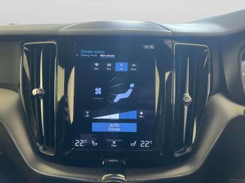 Volvo XC60 2.0 B5 MHEV R-Design Auto AWD Euro 6 (s/s) 5dr