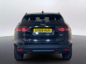 Jaguar F-PACE 2.0 P250i Chequered Flag SUV 5dr Petrol Auto AWD Euro 6 (s/s) (2