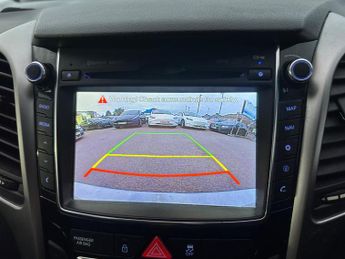 Hyundai i30 1.6 CRDi Blue Drive Style Nav Euro 5 (s/s) 5dr