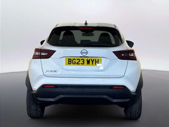 Nissan Juke 1.0 DIG-T N-Connecta SUV 5dr Petrol Manual Euro 6 (s/s) (114 ps)