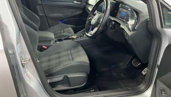 VOLKSWAGEN GOLF 1.4 TSI 13kWh GTE Hatchback 5dr Petrol Plug-in Hybrid DSG Euro 6