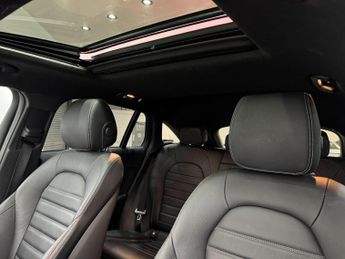 Mercedes-Benz EQC EQC 400 80kWh AMG Line (Premium) Auto 4MATIC 5dr