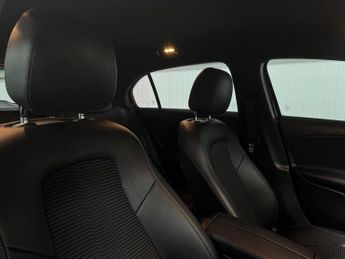 Mercedes-Benz A Class 1.5 A180d Sport (Executive) 7G-DCT Euro 6 (s/s) 5dr